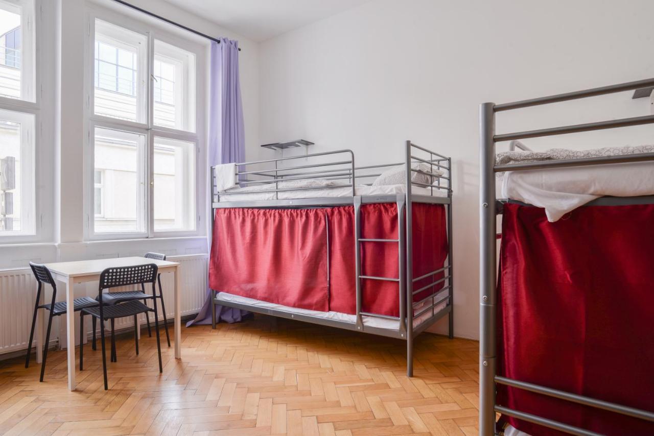 Globe Hostel Prague Adults Only Eksteriør bilde
