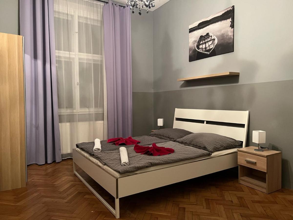 Globe Hostel Prague Adults Only Eksteriør bilde
