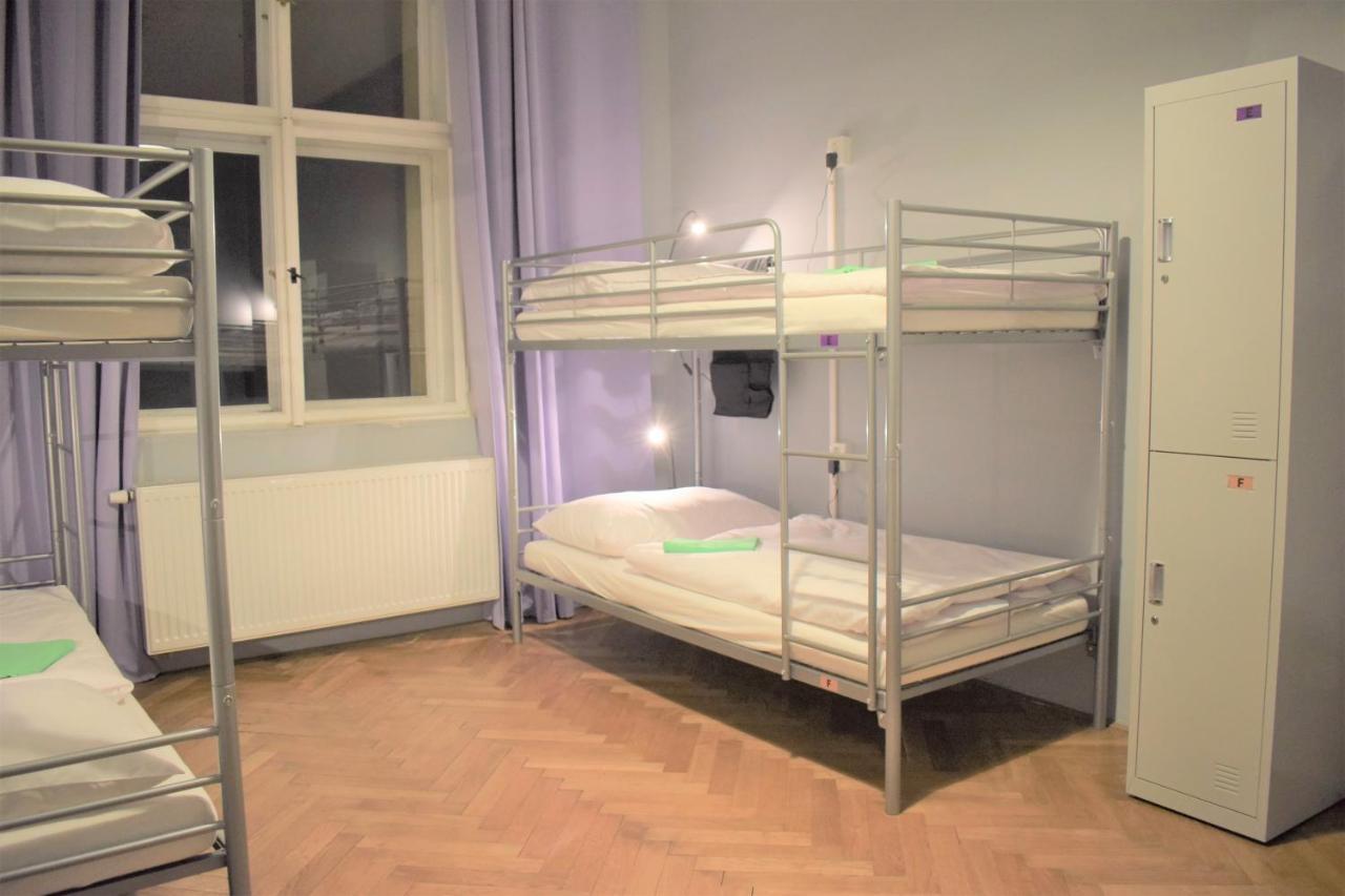 Globe Hostel Prague Adults Only Eksteriør bilde